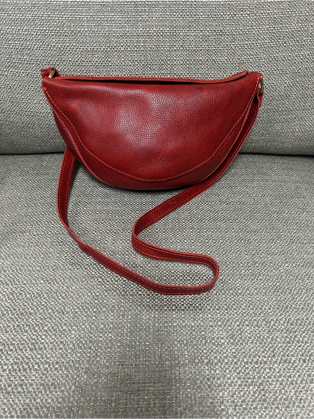 Portland Leather Medium Chili Ref Koala
